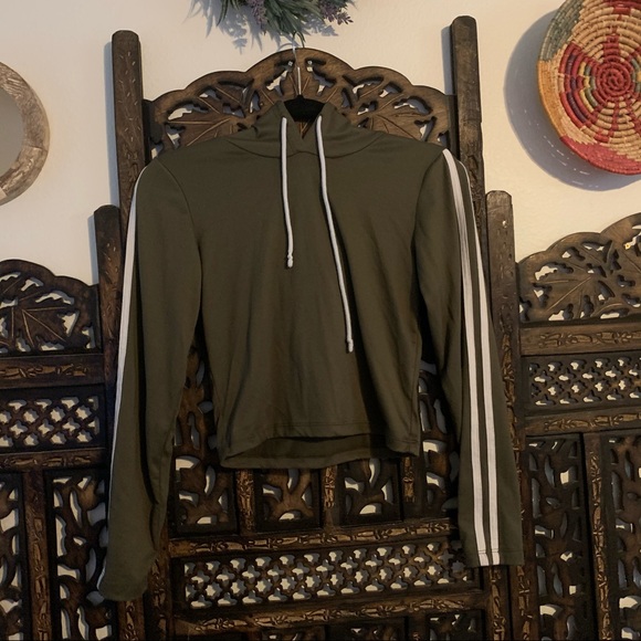 SJL Apparel 2-Piece Set! - Picture 1 of 4